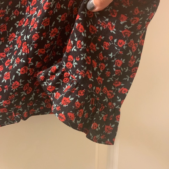 🌹Reformation barb crop top🌹 - Picture 6 of 11